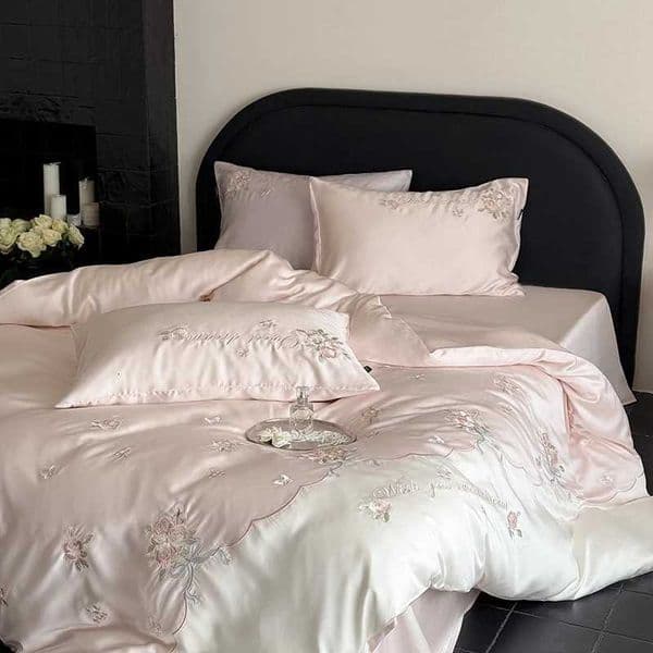 Designer 600TC Lyocell Bamboo Fiber Soft Silky Bedding Set Pink Flowers Embroidery Duvet Cover Flat/Fitted Bed Sheet Pillowcases 3/4Pcs Y251106