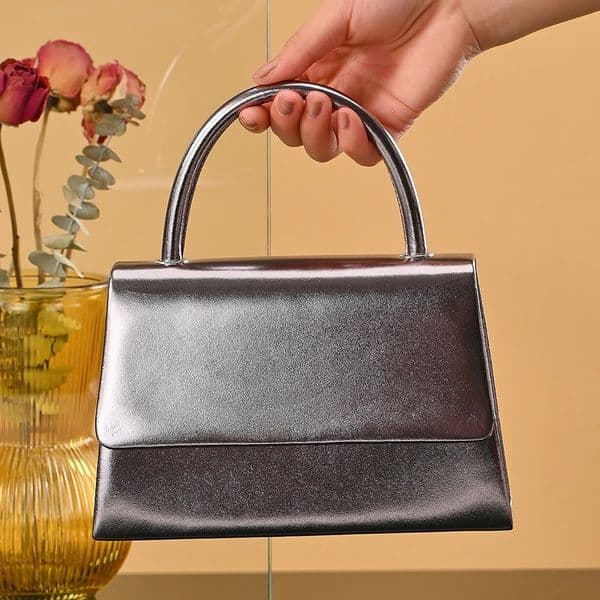 Fashion Flap Square Clutch Bag Mini Shoulder Crossbody Satchel Retro Handbag Simple Flip Evening Bags Casuals 251105