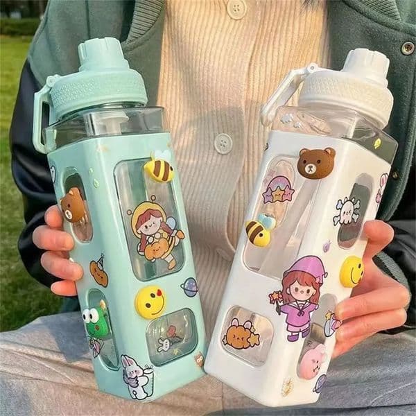 High Quality Water Bottle with Straw 3D Cute Bear Sticker Bpa Free Plastic Square Sippy Cup Portable Drinkware 700ml 250407BJ