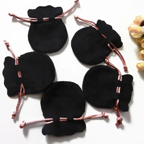 50Pcs High Quality Charms Earrings Jewelry Packaging Bags Wedding Drawstring Velvet Pouches Gift Bag 251103