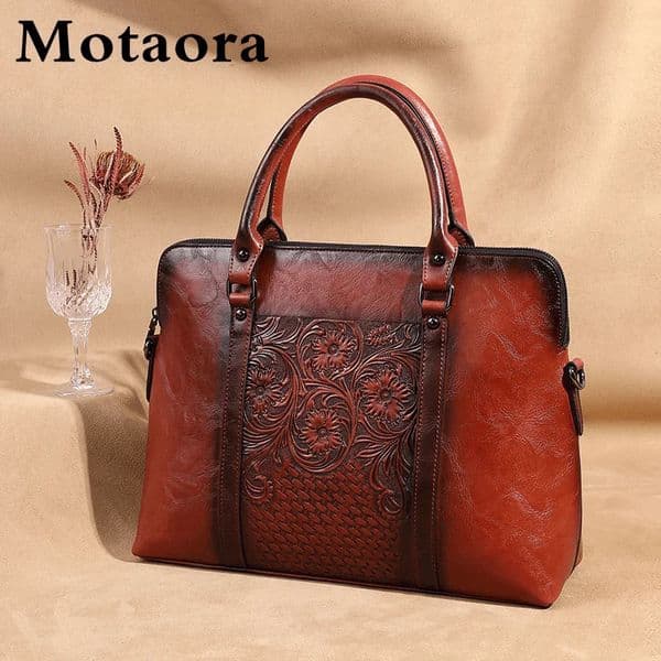 MOTAORA Womens Leather Handbag Large Capacity Vintage Shoulder Bags Female Retro Embossed Women Briefcase For 14 inch Laptop 251107