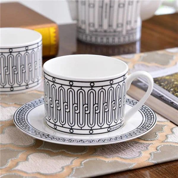 Cups Saucers Bone China Cup And Saucer High Quality Porcelain Coffee Tea Set Modern Home Decor Kitchen Office Drinkware Gift For Friends B5