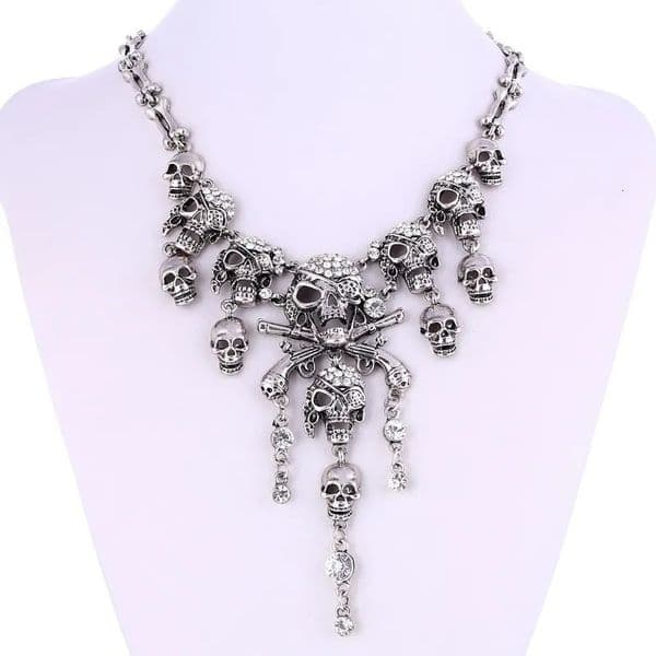 Classic Retro Pirate Skull Necklace Mens Retro Rhinestone Bicycle Gothic Punk Party Jewelry 250408