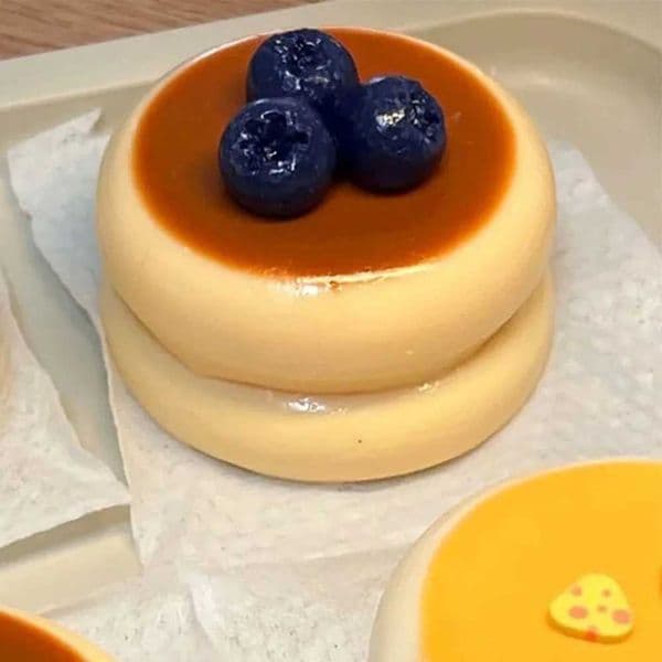 2026 New New Arrival Big Oreo Biscuit Clip Mochi Taba Food Game TPR Slow Bounce M Bean Stress Relief Toy