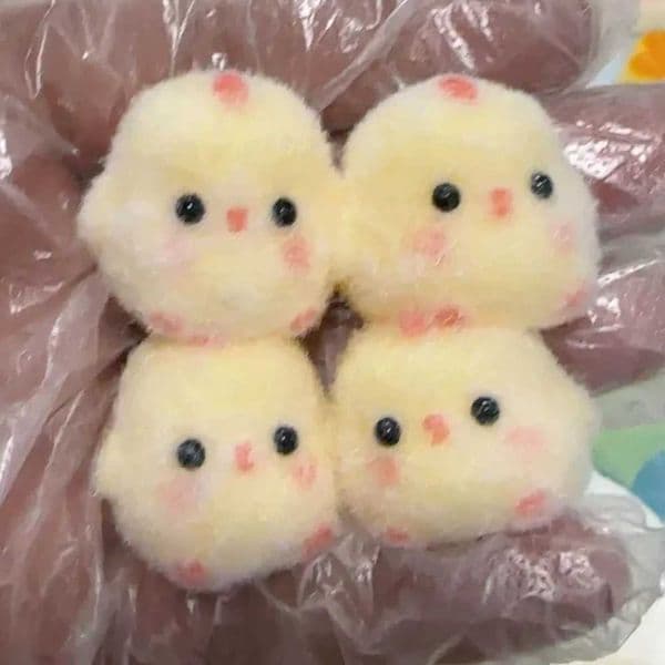 Squishy Cute Chick Squeezing Stress Relieving Toy Soft Mochi Toy Cartoon Slow Bouncing Stress Relieving Fidget Toy Childrens Gift M250410