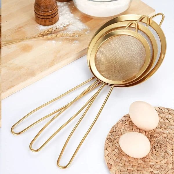 1pc Stainless steel colander kitchen bakery gold strainer with hook oil scoop soybean milk juice rice milk filter flour screen 250402