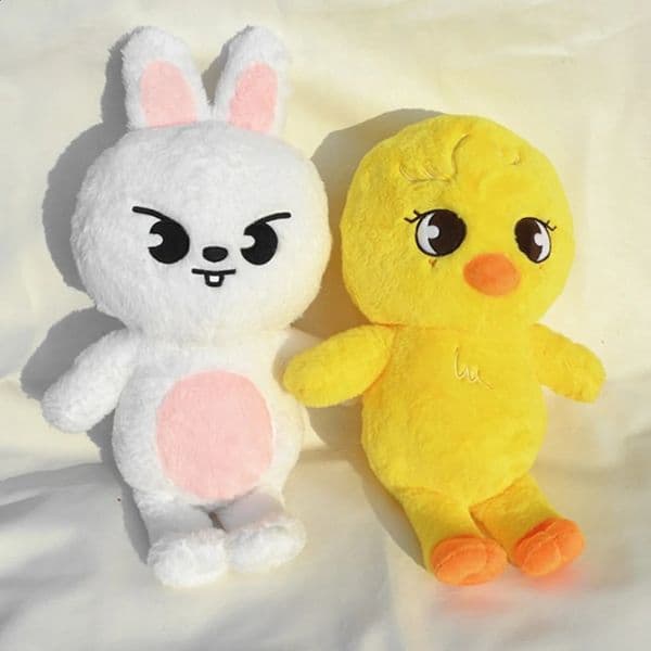 50cm SKZOO Plush Hug Pillow Doll Fans Gift Teddy Style Plush Toy Seoul FM Week Cloak Doll Magic School Kid Birthday Gift 251107BJ