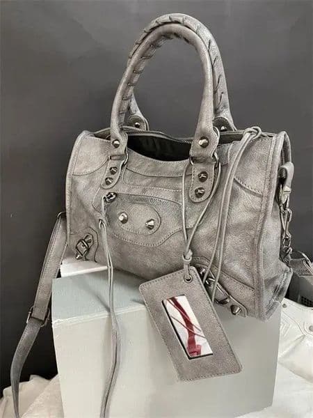 45678218 Vintage Women Totes Bag Motorcycle Shoulder Bags Designers Genuine Leather Crossbody Clutch Wallet Purse Pochette Retro Top Quality