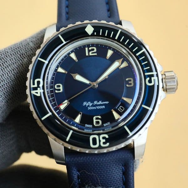 luxury brand men watch super luminous waterproof with 8215 movement 45MM big dial fashionable watch silver case fifty fathoms design watches men