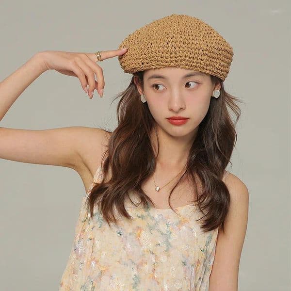 Berets 2024 Summer Straw Beret Female Net Red With The Se Painter Hat Breathable Z260415