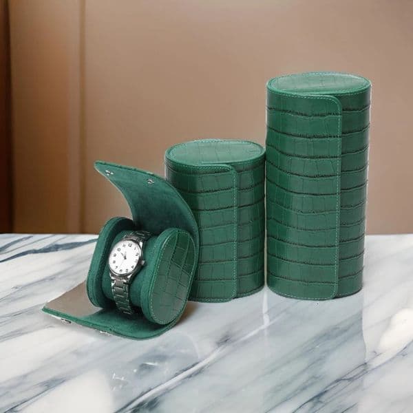 Vintage Leather Watch Storage Roll Case Shockproof Press Watch Packing Box for Home or Travel Use 251110