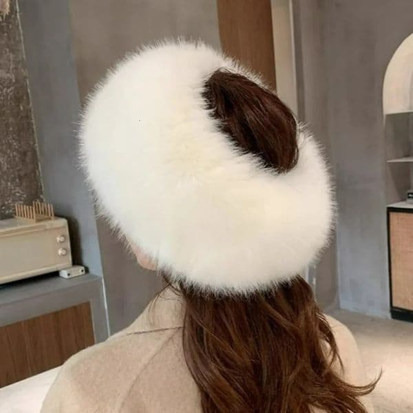 White Furry Plush Hat Hairband with Turban Ethnic Style Snow Scene Pography Super Fox Fur Skin Top Hat for Motorcycle Riding 251112