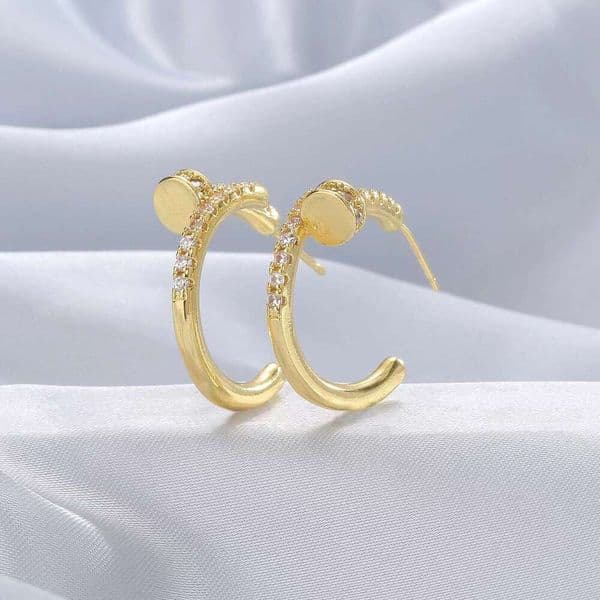 Designer Nail Earrings Copper Inlaid Zircon Studs Hoops Elegant Versatile High End Fashion Jewelry