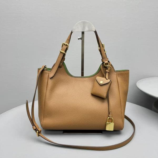 Top Designer Foodstuff Market Handbags Real Grained Calfskin Leather Top Handle Tote Bags Gold Hardware Lock Magnetic Buckle Shoulder Bags Women Luxury Shop Purse