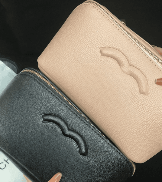 Designer name brand fashion handbag large capacity wet and dry separation makeup bag ladies commuting classic purse bag