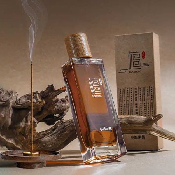 50ml Chinese Temple Sandalwood Incense Perfume Men Women Ebony Agarwood Balsams Long Lasting Woody Fragrance High QualityT251113