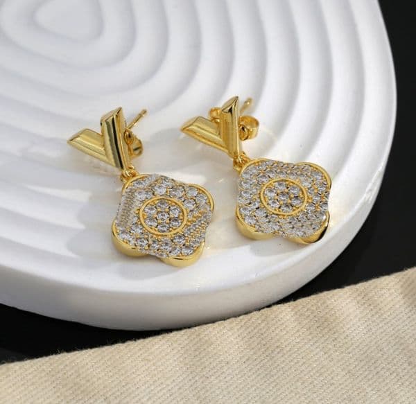 Charm Earrings Luxury Brand 18K Gold Plated Crystal Letter Ear Stud Earrings for Women Party Fashion Jewelry Original Box