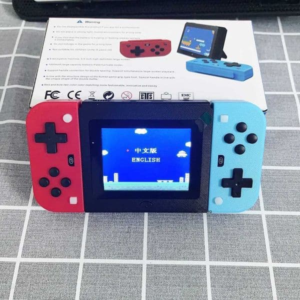 Retro Portable Built in 1000 Games 8 Bit 35 Mini Handheld Video Game Console Color LCD Kids Color Game PlayerW251113