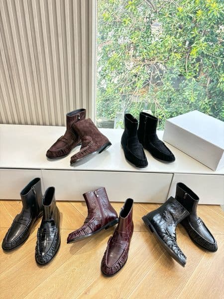 designer Shoes fashion Women Small letter Logo Chelsea Ankle Boots boots luxury sheepskin suede Nubuck Leather LE Supple SMOOTH EEL zipper Ankle Boots