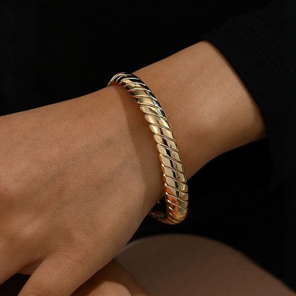 Designer Bracelet Bracelet for Women Twisted Rope Bracelets Gold Bangle Chunky Open Bangles Luxury Jewlery Designer for Women Elegant Timeless Gift Premium