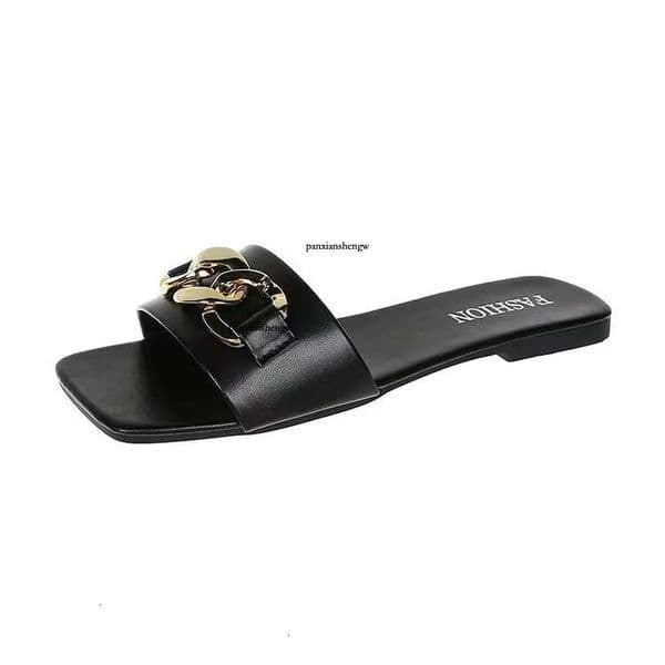 2025 New Summer Fashion Home Slippers Designer Women's Trendy Leisure Sandals