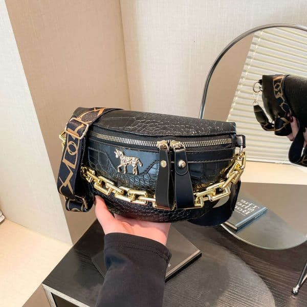 Fashion Simple Underarm Small Square 2025 Spring New Casual Stylish Chain Shoulder Bag Solid Color Handbag designer bag