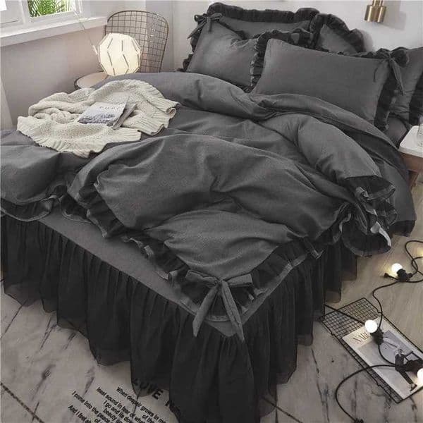Lace Bed Skirt Four Piece Set Solid Color Girl Skirt Style Cover Set Princess Style Bed Duvet Cover Three Piece Set 3pcs 4pcs Z251113
