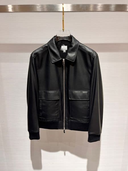 Designer jacket for both men and women, fashionable leather jacket, retro style, luxurious and trendy jacket coat