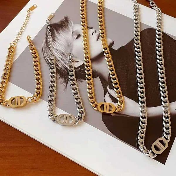 Chain For Man Luxury Non-Fading Titanium Steel Cuban Chain Women Hip woman necklace Hop Style Fashionable Lobster Clasp Personalized Necklace Crystal