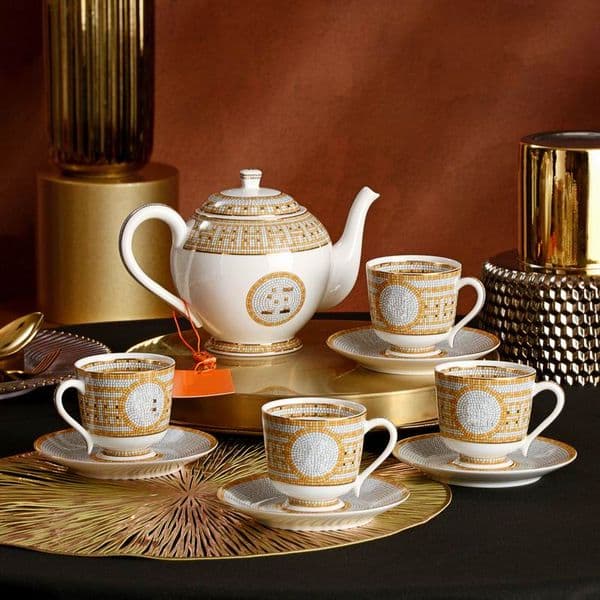 Luxurious Ceramic Coffee Pot Set, Stylish and Durable, Perfect for Serving Coffee or Tea at Home, Office, or Elegant Social Gatherings