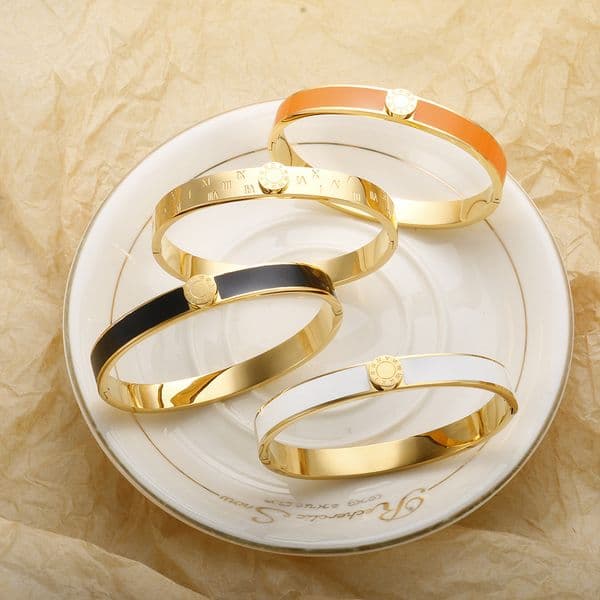 New Boutique Bracelet Made Of Stainless Steel Material With Roman Numerals Paired With Bracelet Circles Geometric Colors And Exquisite Gifts Boutique Gift