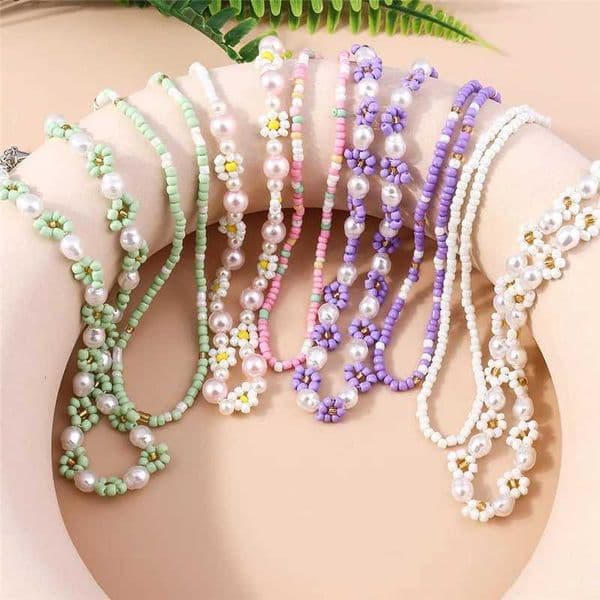 Bohemian handmade colorful seed bead necklace simple womens fashionable pearl flower necklace sweet jewelry giftXJ250416