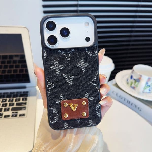 canvas Phone Case 17 Pro Max Golden Badge Luxury iPhone Case with for iPhone 16 ProMax Cases Apple 15 14 13 12 11 Plus Cell Phone Cases Leather Mobile Cover 2025