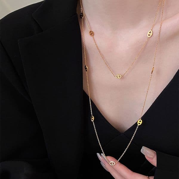 Stainless Steel Pig Nose Layered Necklace Casual Simple Design Niche Sweater Chain Light Luxury High-end Sense Jewelry for Women