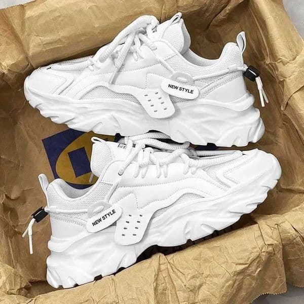 Men Sneakers Mesh Men Shoes PU Leather Platform Casual Sneakers Increased Vulcanized Shoes Light Running Shoes Tenis Masculino Z251114