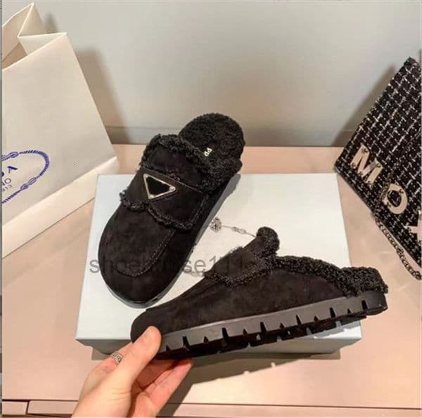Slippers Luxury designer Slippers Ladies Fashion wool Slides Winter fur Fluffy Furry Warm letters Sandals Comfortable Fuzzy Girl Flip Flop Slipper