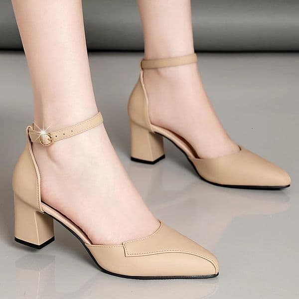 High heeled solid color sandals for womens fairy tale style summer item with a single buckle and thick toe comfortable shoes women 250409