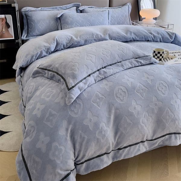 2026 New Designer Velvet 4 Pieces Winter Double Sided Coralline Flannel Dust Cover Bedding Set With Warm And Thick Floral Milk Wool Free Shi