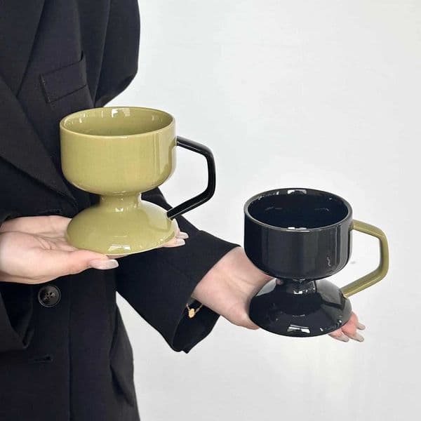 Middle Ancient Style High Footed Ceramic Mug French Latte Coffee Cups Afternoon Teacup Ice Cream Cup Kitchen Drinkware Y251119