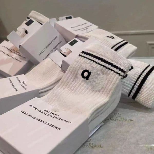 Designers Mens Sock Luxury Womens High Socks Embroidered a l o Socks Towel Bottom Classic Mid-length Casual Classic Stocking Cotton Outdoor Fashion Socks