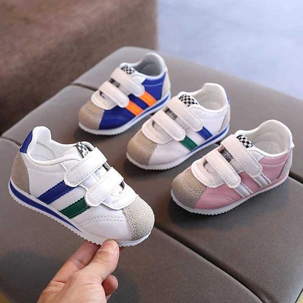 New Childrens Korean Style Boys Sports Girls Soft Sole Casual Shoes Spring Autumn Kids Fashion Sneakers H260305