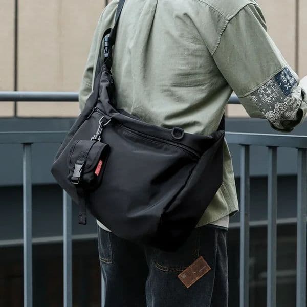 Multi functional laptop bag casual large capacity mens horizontal bag Korean horizontal bag mens shoulder bag 250420BJ