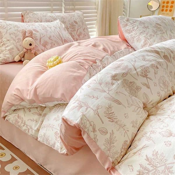 Beautiful down duvet cover with cute plant flower bed sheets suitable for women and girls washed cotton pillowcases home textiles four piece setXJ250421