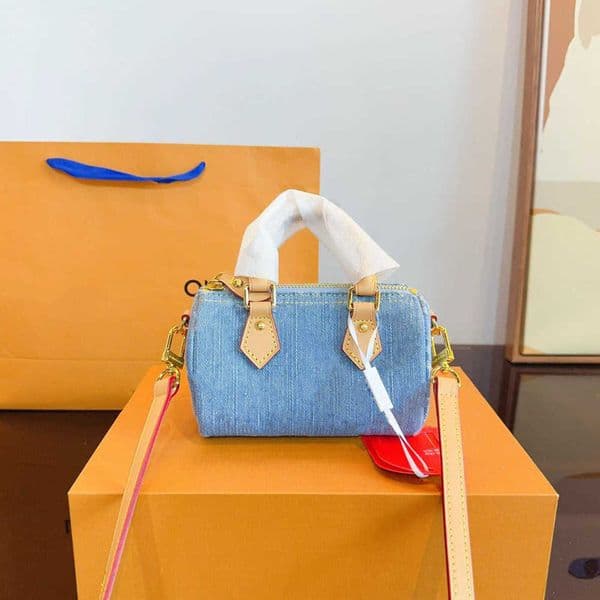 Shoulder Bags Top Designer Mini Nano 16cm Shoulder Bag Women Leather Denim Crossbody Luxury Brand Embossed Tote Purse Brown Flower Handbag 16cm 20cm best
