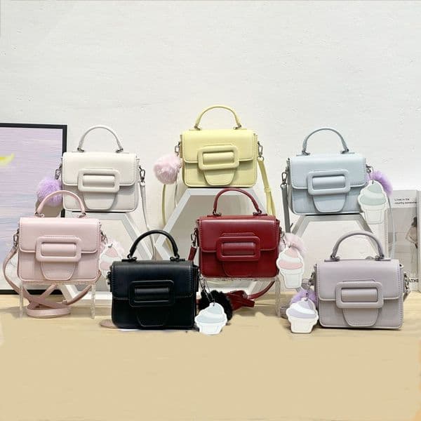 Popular high-end fashion hand-held small square bag 2025 new versatile simple shoulder bag crossbody bag R250422