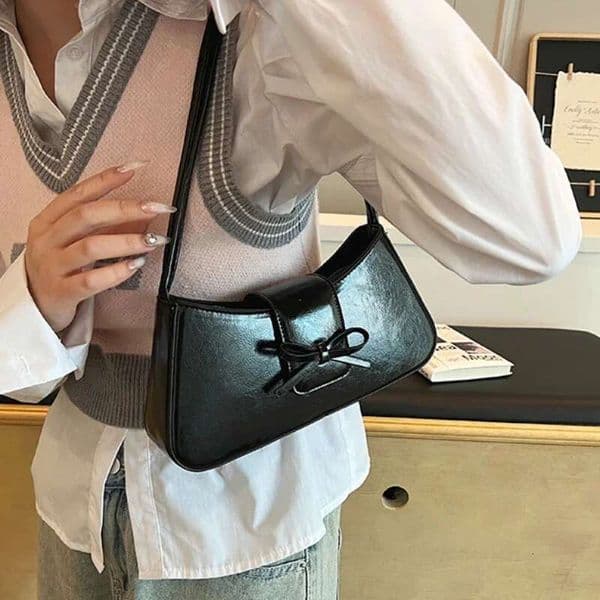 Designer Bag High-Grade Sense Retro Women Underarm Bag Spring New PU Leather Lady Commuter Shoulder Bags Solid Small Handbags