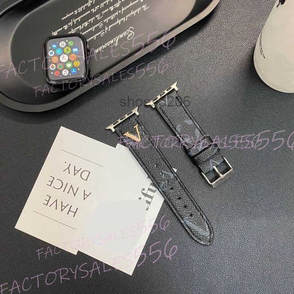 designer Apple Watch Bands 44 49 45 42 40 41 mm 38mm Luxury Leather Watch Straps for iWatch Rivet Gold Hardware 7 6 se 8 9 ultra Band Bracelet Watchband