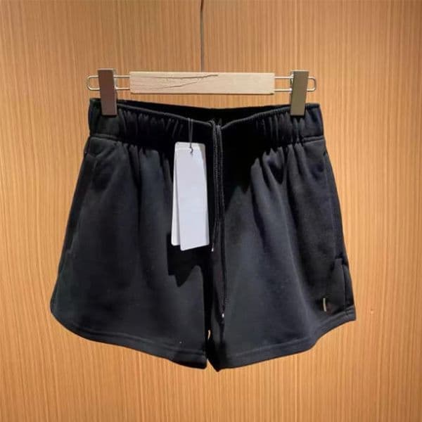 Women Sports Yoga Shorts 3 Ponit Outfits High Waist Softs Sportswear Breathable With Pocket Fitness Gym Wear Short Pants Girls Running