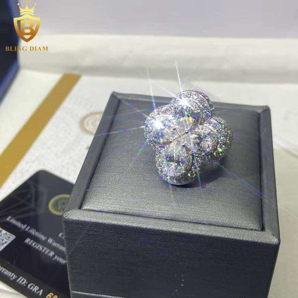 Hot Sale Fashion Iced VVS GRI Diatomaceous Earth 18k Hip Hop Pear Cut 925 Sterling 14k Silver Ring Flower Shape Passed VVS Moissanite Test GRA