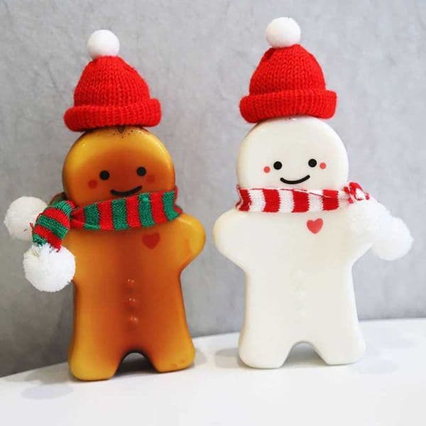 10pcs Cute Gingerbread Man Drinking Cup Portable Shaker Drink Bottle Kitchen Milk Tea Water Home Couple Christmas Bottle Gifts X2511221